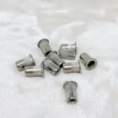 リベットナット 304 ステンレス鋼 1/4-20 フラットヘット 10個入