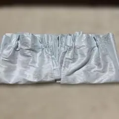 カーテン　2枚セット