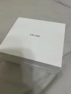 CÉLINE ホワイト ギフトボックス