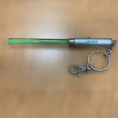アメリカのディズニーランドで購入したライトセーバーのキーホルダー