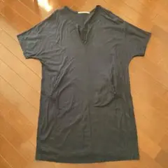 美品！paodeloパオデロV濃紺ロングTシャツ （ポケットあり）