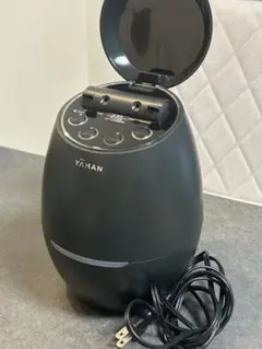 Item thumbnail for item b271fb8a-e5ee-48e1-974c-651d4a7c6bed