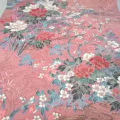 未使用正絹着物ハギレ　２枚で２１０cm　金彩　流水に花