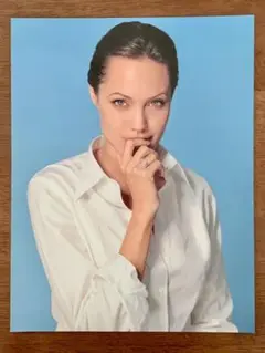 ポートレート写真《アンジェリーナ・ジョリー》