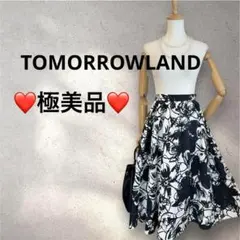 ❤️極美品❤️トゥモローランド フラワー柄フレアスカート