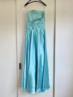 AIMER エメ 演奏会 水色 ストラップレス ロングドレス