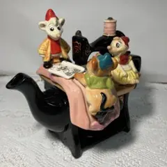ポール・カーデュー、ディズニーシンデレラ、ミシン型ポット、 陶器ティーポット
