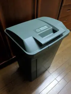 【新品未使用】アスベル 70L ゴミ箱 ハンドル&ロック付き(カーキ)