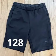 PUMA ブラック ハーフパンツ