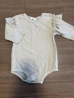 ペアマノン フリル付きロンパース