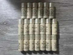 【未使用】エレガンス ウォータリィ フィルミック ファンデーション NA202