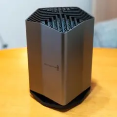 Blackmagic eGPU Pro Vega56 送料無料 24時間以内発送 Amazon | Blackmagic eGPU Pro - Radeon RX Vega 56グラフィック