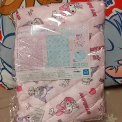 マイメロディ 敷きパッド 100cm x 70cm