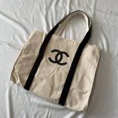CHANEL ノベルティトートバック オフホワイト