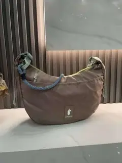 Cotopaxi 8L ナイロン ショルダーバッグ