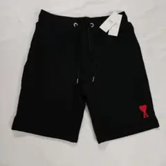 アミパリス　AMIブラック ショートパンツ ハートロゴ 　サイズM　黒 AMI PARIS アミ ショートパンツ ハーフパンツ ハートロゴ