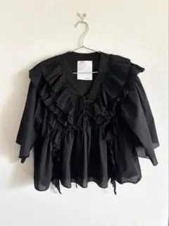 ⭕️【美品お買得】HAVA フリルレイヤードブラウス　黒　フォロー割10%