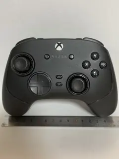 RAZER Xbox Controller ブラック　型番　RZ06-0520
