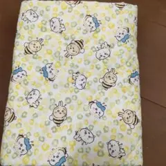 ちいかわ　キルティング　小花柄　イエロー