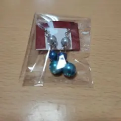カジュアルピアス シルバー 青