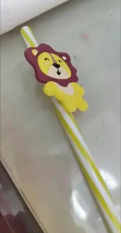 ライオンキャラクター付きストライプペン