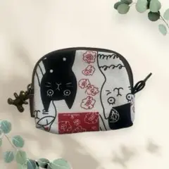 【新品未使用】猫柄コインケース な布製　財布