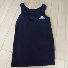 【キッズ】adidas 黒 ノースリーブ・タンクトップ