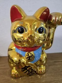 金色招き猫　貯金箱　金運招福　最終値下げ