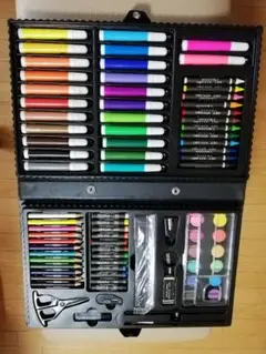 絵描きセット　Art Studio 86pcs