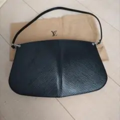 LOUIS VUITTON エピ　ポシェット　ドゥミリュンヌ　ライラック 2025年最新】ポシェットドゥミリュンヌの人気アイテム - メルカリ