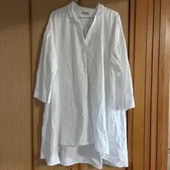 サマンサモス白シャツ