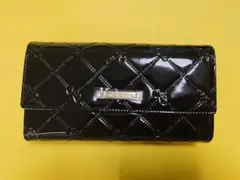 未使用 ピンキー＆ダイアン コモンエナメル長財布