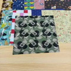 ★A107★ カットクロス/プリント生地/国産/25cm×25cm/10点