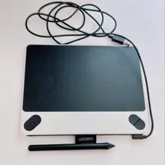 Wacom ワコム　ペンタブレット Intuosシリーズ ペン付 USB接続
