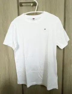 新品未使用！　TOMMY HILFIGER Tシャツ　ボーイズ　XL