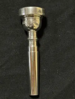 Item thumbnail for item a3038c3a-ecbf-4142-995b-18ac5a344cf1