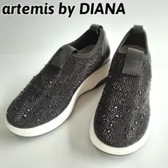 未使用級✨ダイアナ　スリッポン　厚底　スタッズ　ラメ　黒　快適設計　通勤　通学