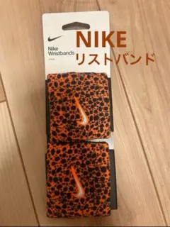 NIKEヒョウ柄リストバンド