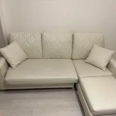 Lowya ソファ　三人掛け