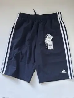 adidas 濃青ショートパンツ 160新品