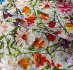 1㍍長花畑立体刺繍プリント生地ハギレ布