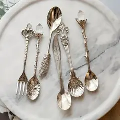 Item thumbnail for item c500c4a4-3dcb-42e8-af19-484232db9059