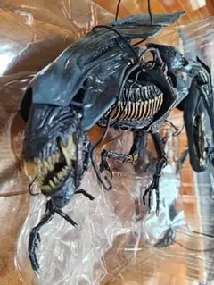 箱無し品 NECA製 クイーンエイリアン フィギュア スタンド付き