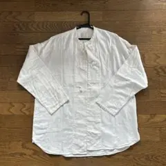 ホワイト長袖シャツ S-M 100%コットン オシャレ ボタン