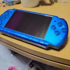 美品 レア。PSP3000 本体　バイブラント ブルー。　フルセット