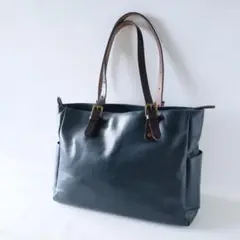 美品Zeha 姫路レザーA4トートバッグ　ネイビー　zeha
