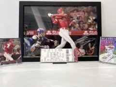大谷翔平　直筆サイン入りフォト&44号弾記念日チケット、カードセット
