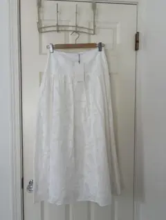 zara テクスチャードミディスカート