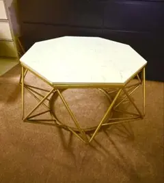 テーブル