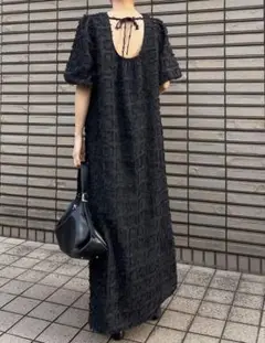 ブラックバックオープンロングワンピース